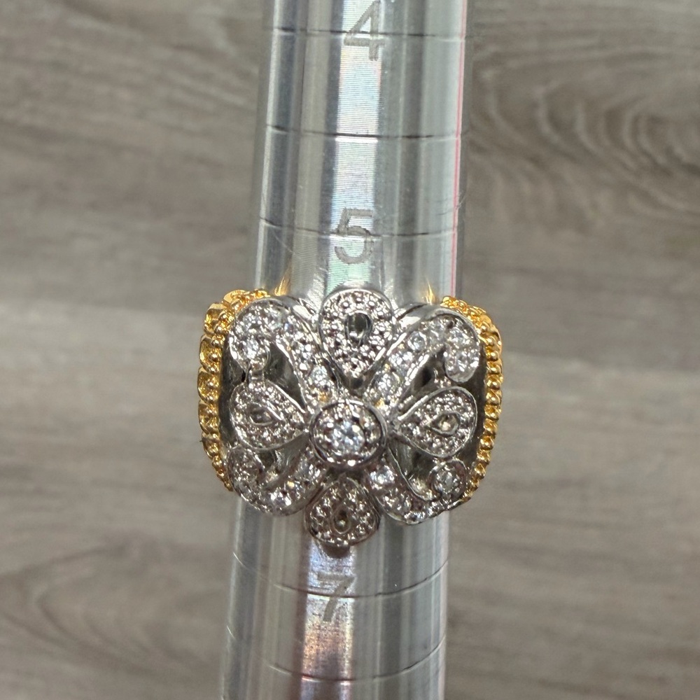 Elegant Gold Tone and Sterling Silver Floral Ring .925‎